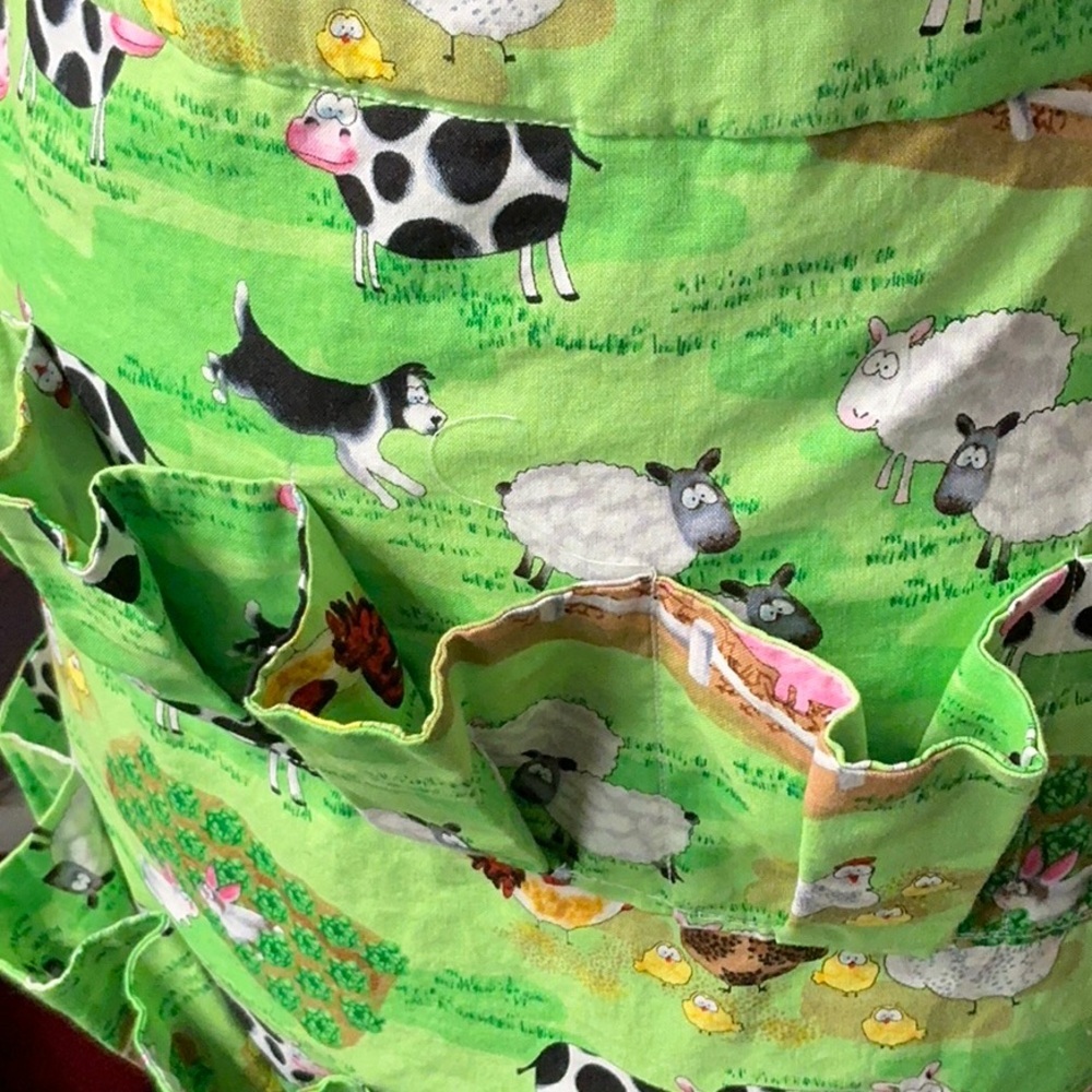 Egg Collecting Apron Handmade Cow Farm Ranch - Picture 3 of 7